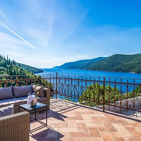 Scattered Pebbles Villa *